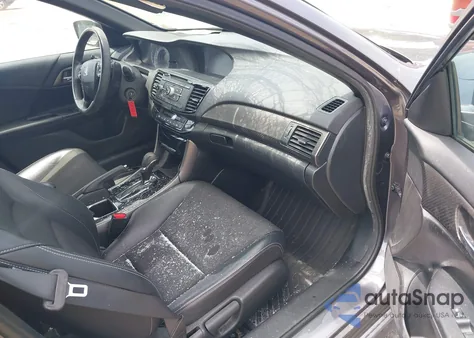 2016 Honda Accord Sport z USA, uszkodzony, nr VIN 1HGCR2F58GA076752